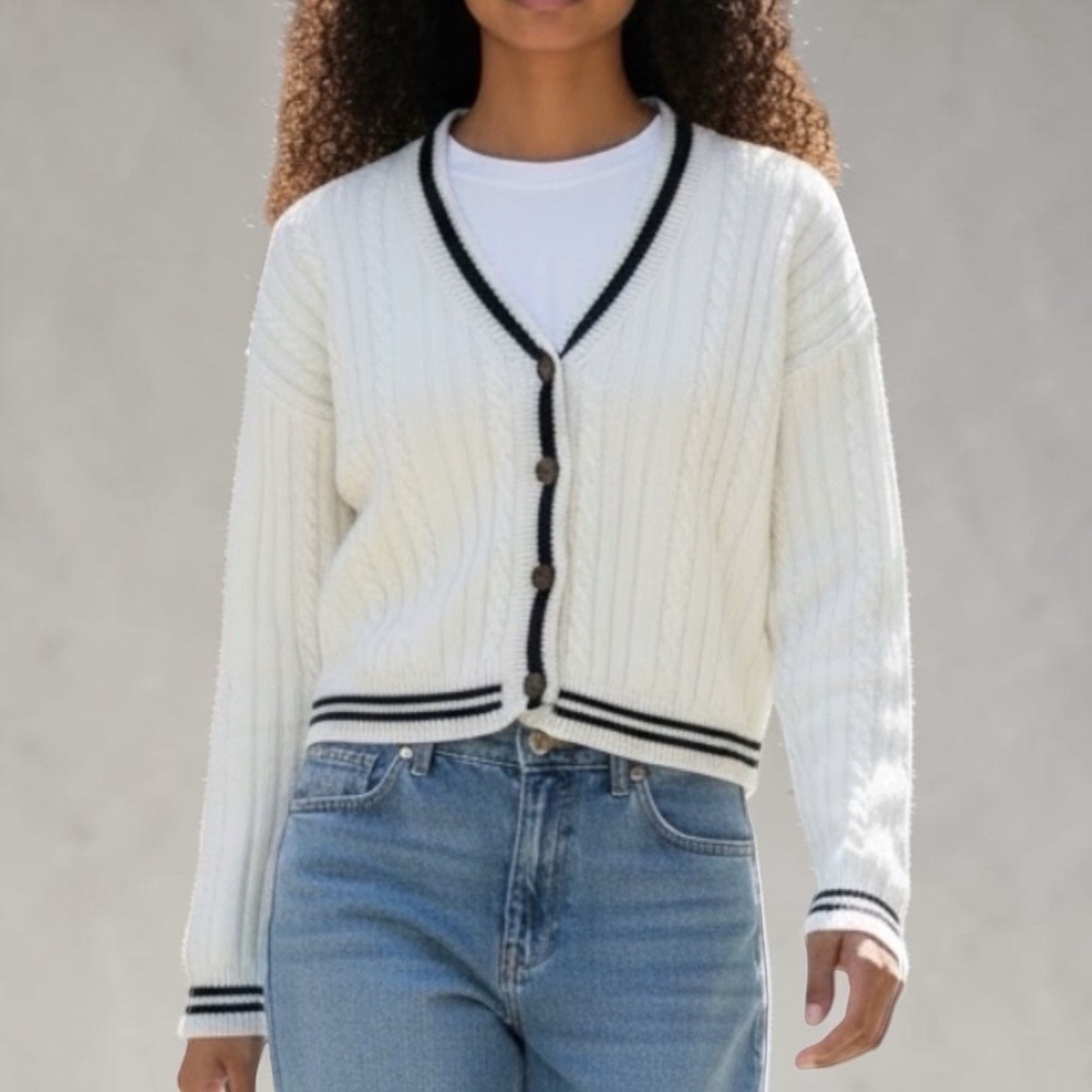 The Commons Tennis Cardigan Juniors Large Cable Knit Preppy Academia Ivory Black